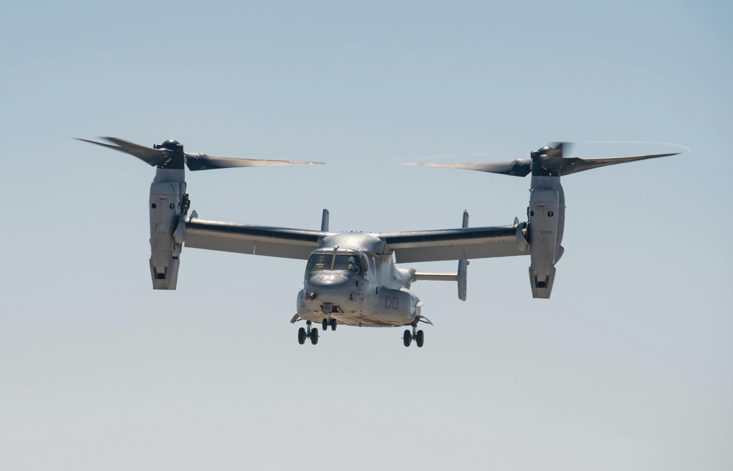 The Lanying R6000 tiltrotor aircraft during its maiden flight, transitioning between vertical and horizontal flight modes.