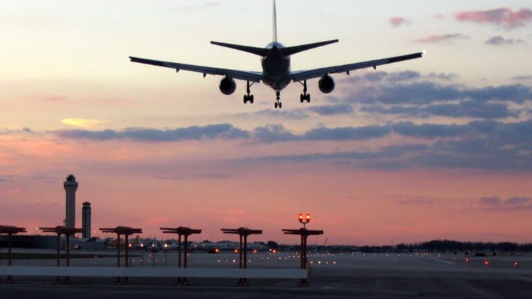 Pentagon drone and laser tests near El Paso led to a sudden airspace closure.