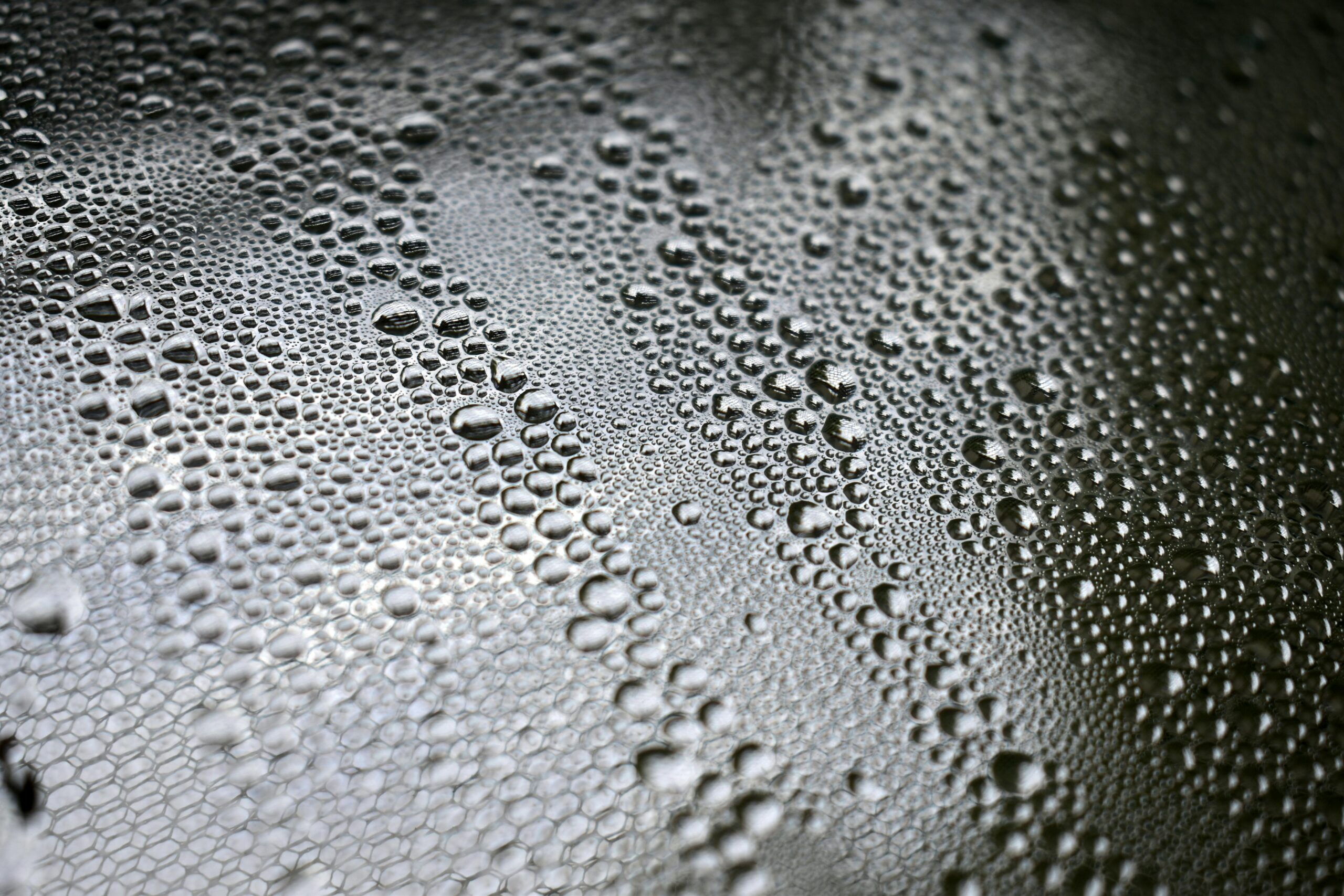 University of Sydney researchers demonstrate liquid gallium hydrogen production using sunlight and seawater in a laboratory reactor.