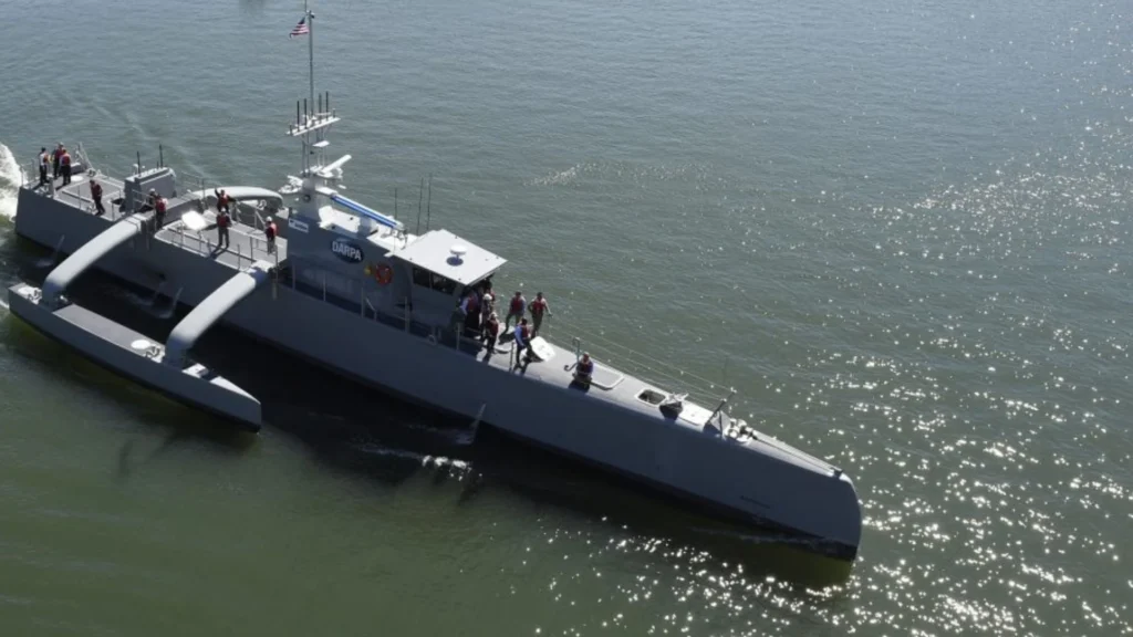 Anduril, HD Hyundai autonomous surface vessel