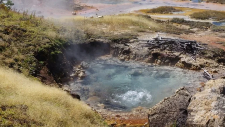 New research reveals Yellowstone National Park’s volcanic system formed when tectonic forces cracked the crust first, allowing magma to rise later.