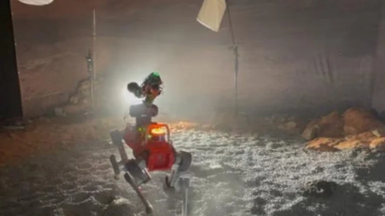 Moon Missions Face a Twist as Thinking Robots Redefine Planetary Exploration