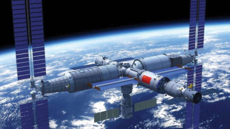 China returns 41 kg of space station samples