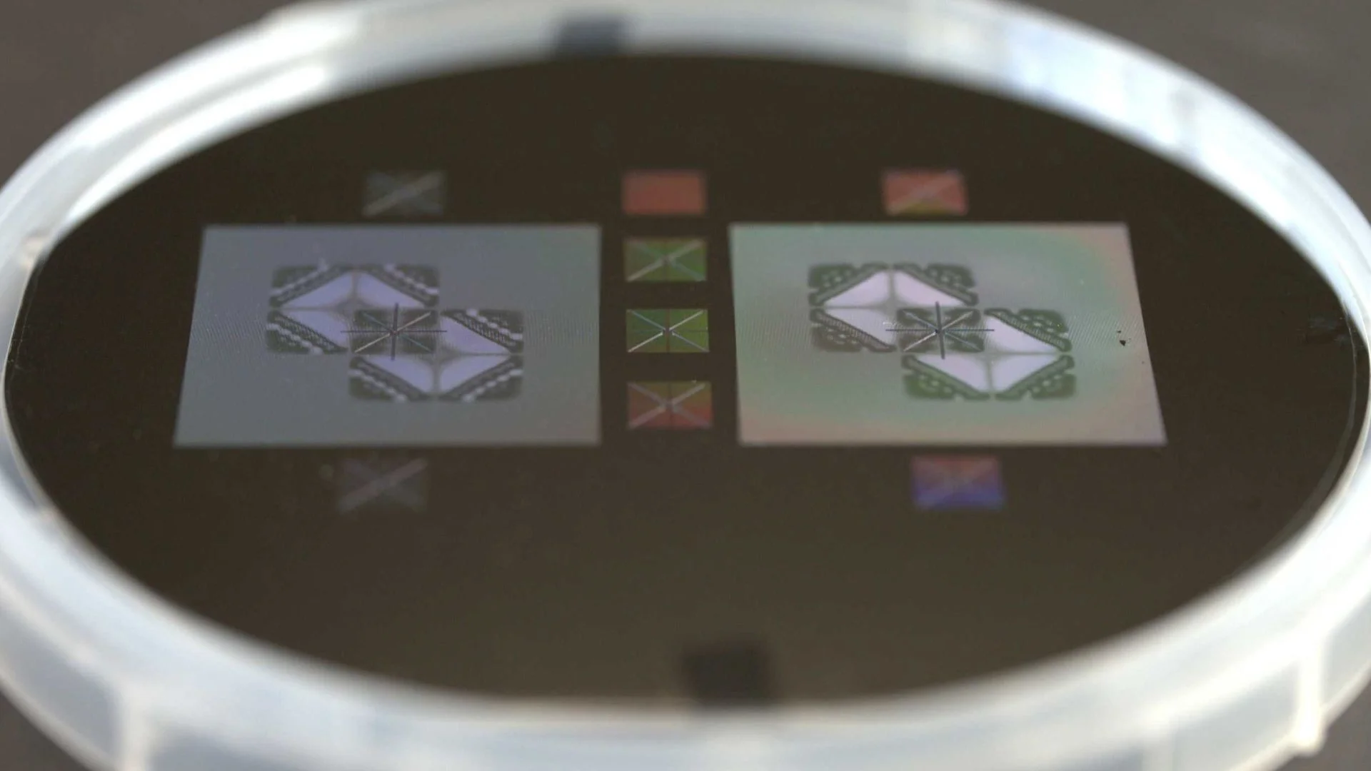 Silicon Metamaterial Steers Vibrations Along Set Paths