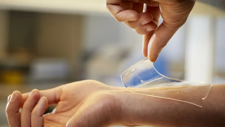 New Liquid Metal Hydrogel Stretches 900%