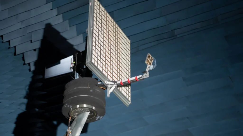 MIT Lincoln Laboratory Builds Low-Power Antenna to Shield Satellite Communications From Jamming