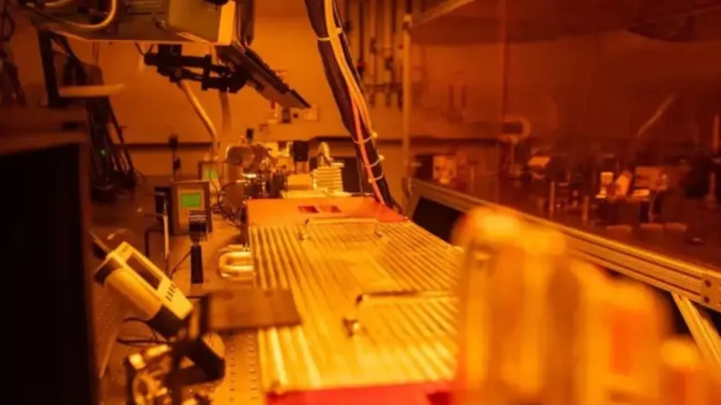 Tabletop EUV Printer Accelerates Chip Research