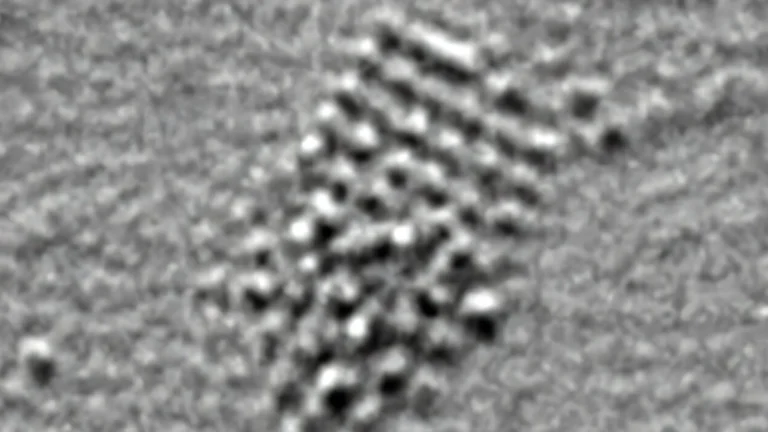 Scientists discover platinum-nickel nanoparticles can separate and recombine at the atomic level