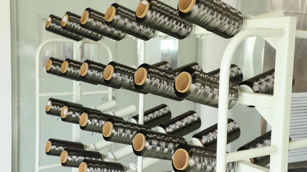 China Achieves Mass Production of T1000-Grade Carbon Fiber for Aerospace and Advanced Industry