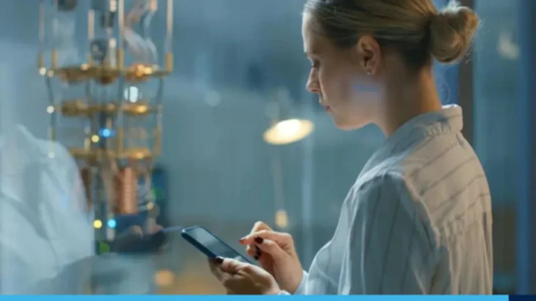STMicroelectronics' ST54M Is the First Chip to Combine Post-Quantum Security With NFC & eSIM