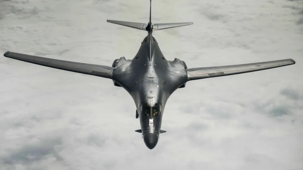 1,000-nautical mile missiles
