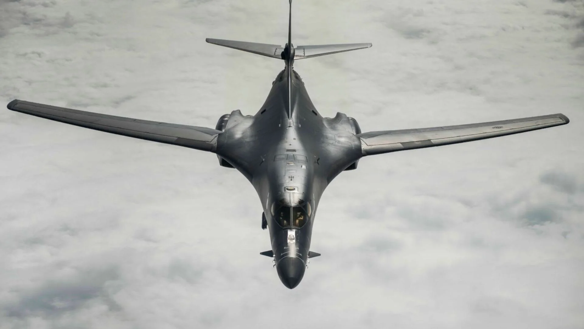 1,000-nautical mile missiles