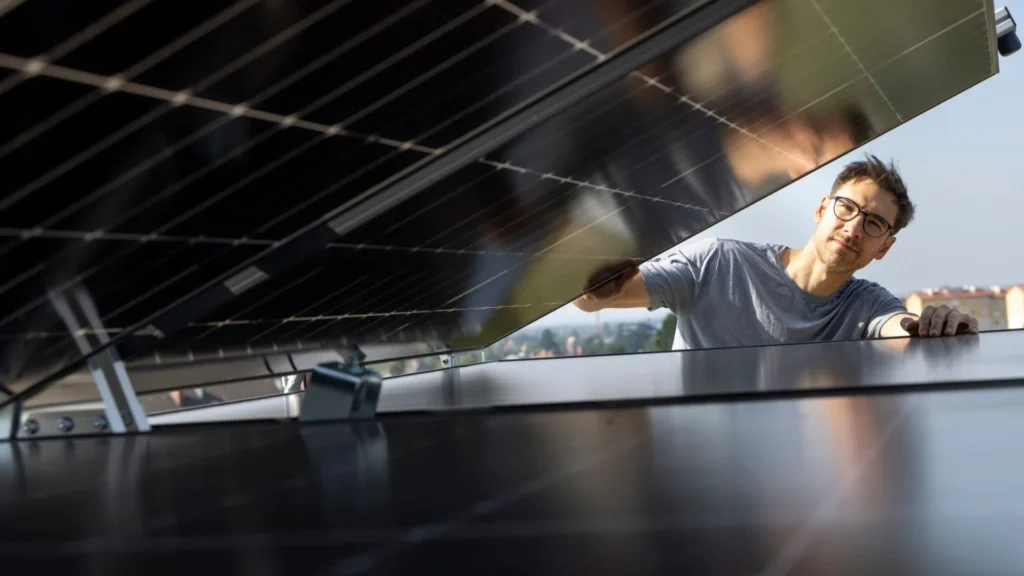 Solar Panels Get Smarter: TU Graz System Boosts Power, Dodges Hail Damage