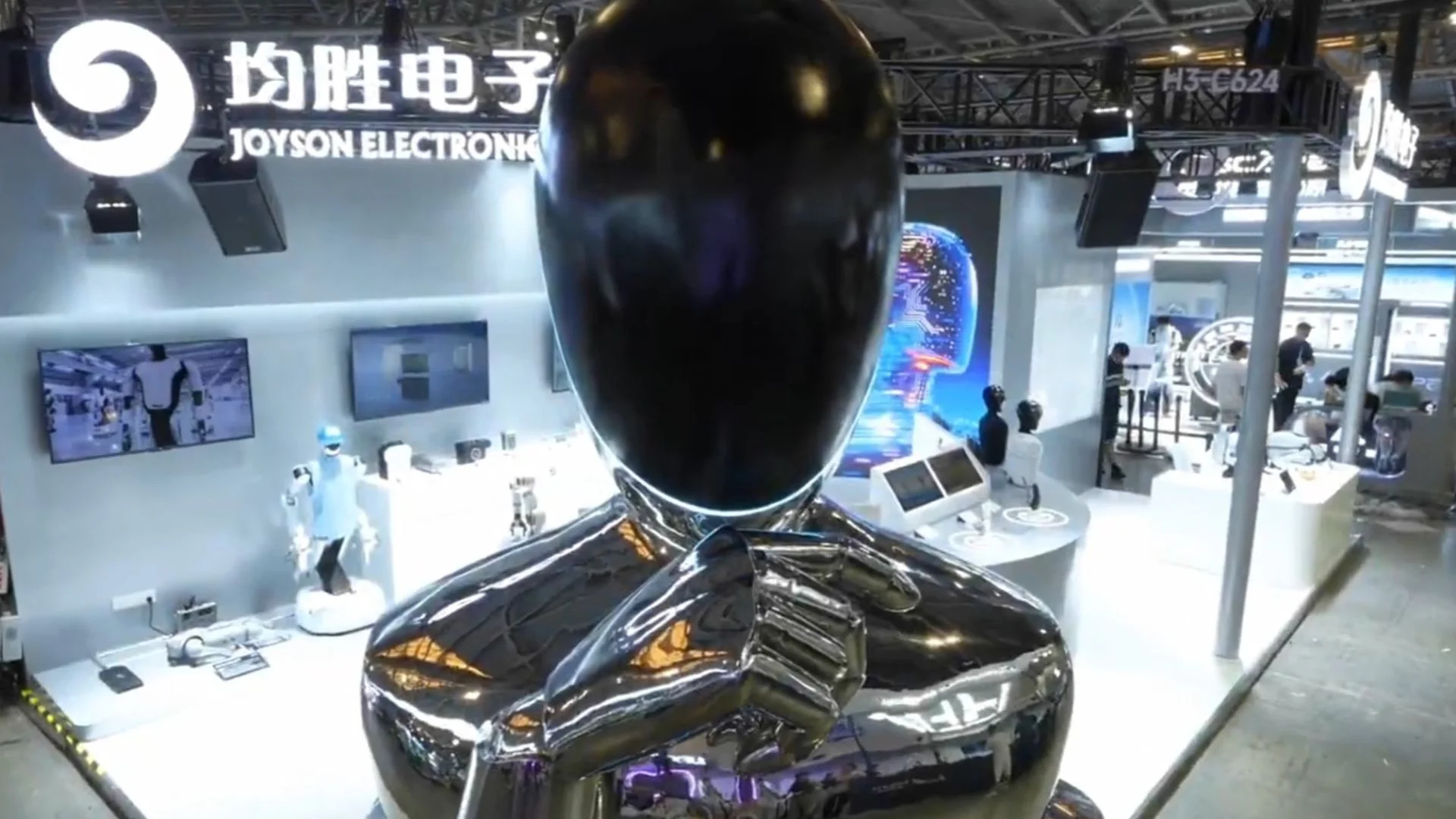 Joyson Electronics unveils robotic hands, AI brains, and smart batteries at WAIC 2026