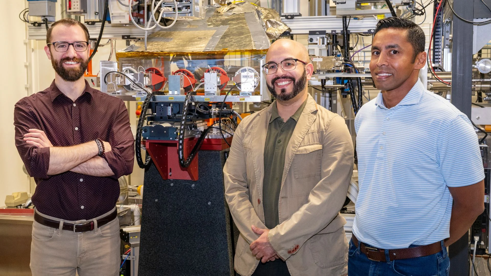 Cheap Catalyst Turns Wasted Methane Into Liquid Fuel, Brookhaven Scientists Find