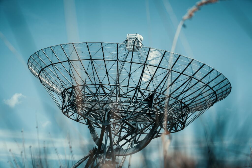 Satellite Antena
