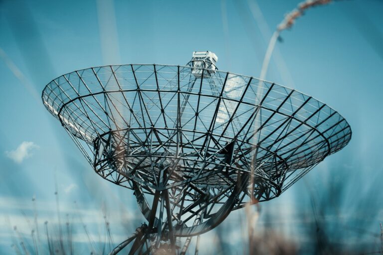 Satellite Antena