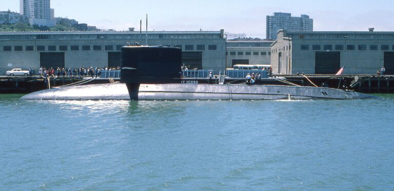 Submarine