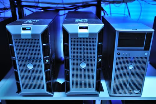 Researchers at Argonne National Laboratory use AI, robotics, and supercomputing to conduct scientific experiments.
